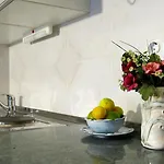 In With Seaview, Terrace, Air Condition, Wifi * تروغير