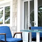 شقة In With Seaview, Terrace, Air Condition, Wifi تروغير