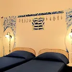 In With Seaview, Terrace, Air Condition, Wifi *
