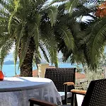 Apartman In With Seaview, Terrace, Air Condition, Wifi Trogir