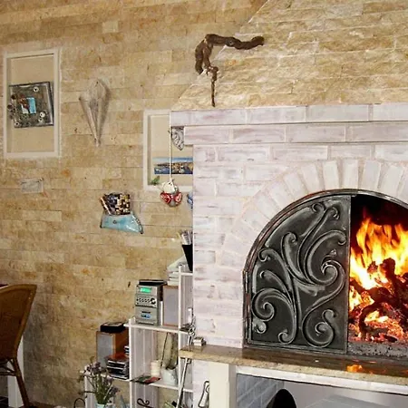 Appartement In With Seaview, Terrace, Air Condition, Wifi