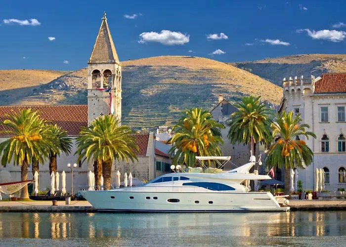 In With Seaview, Terrace, Air Condition, Wifi