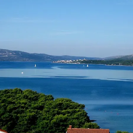 Apartman In With Seaview, Terrace, Air Condition, Wifi